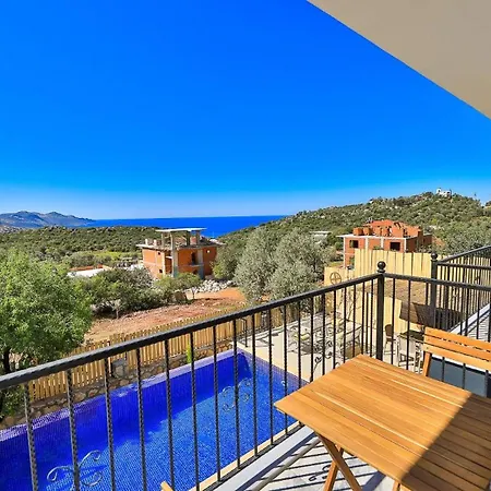 Vilă Gokseki 3 Bedroom Kaș