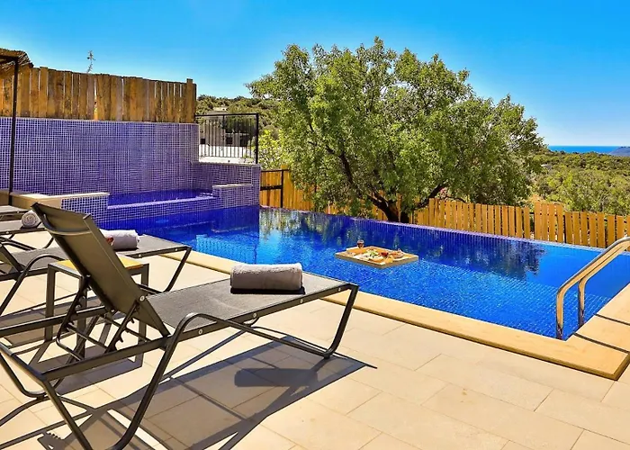 Gokseki 3 Bedroom Vila